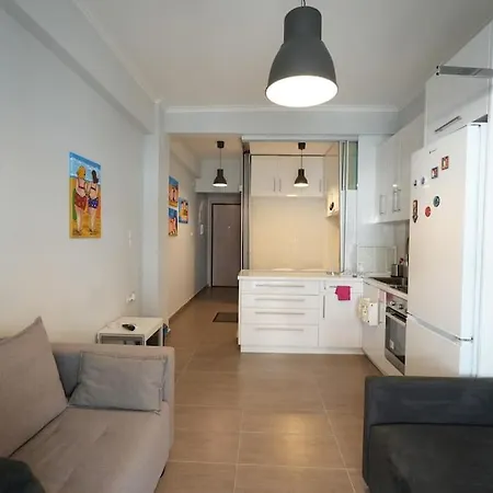 Small And Cozyyy , 2 Beds * Loutráki
